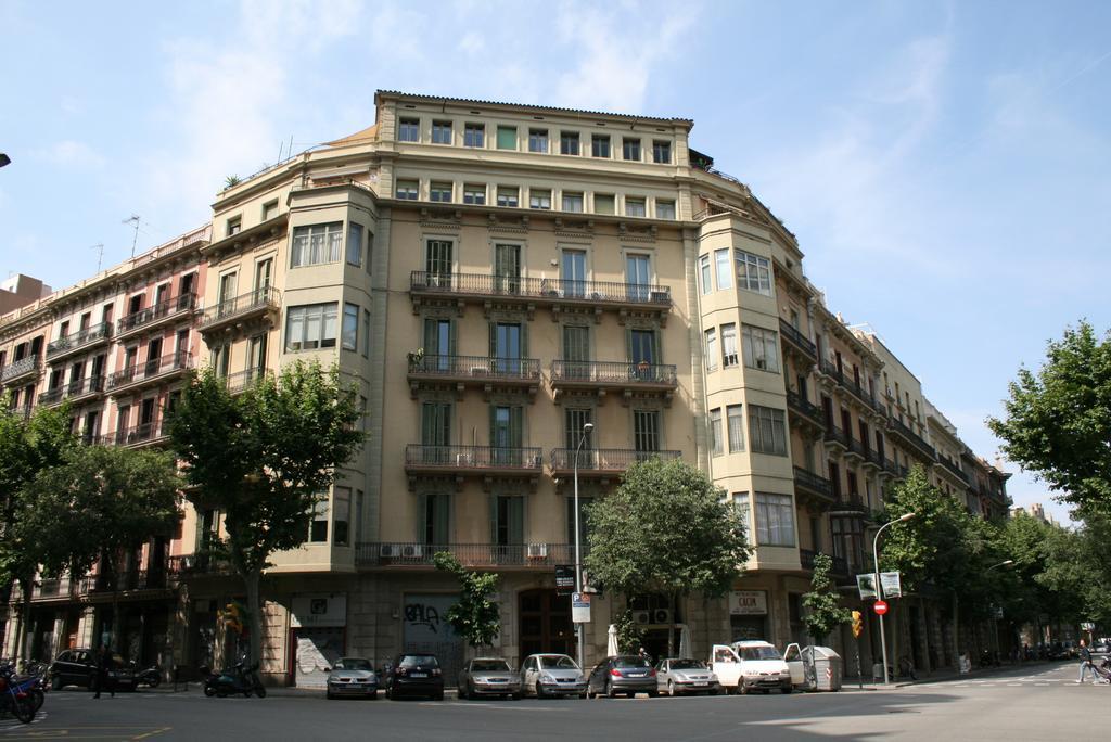 Hostal Eixample Barcelona Room photo